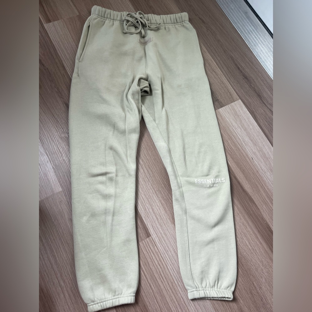 Essentials Men's green Sweatpants